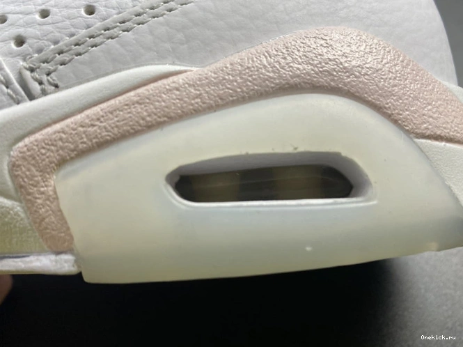 One Kick 6 Jordan Gold (W) Hoops Air DH9696-100 Retro 0731